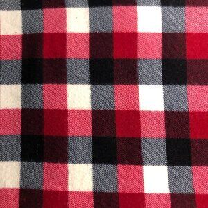 🛒 $10 2 yards Check Flannel Fabric Craft or Quilt - Red and Black #EP